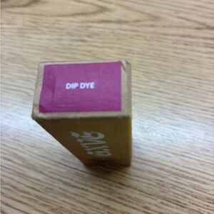 GX by Gwen Stefani Dip Dye Eyeshadow